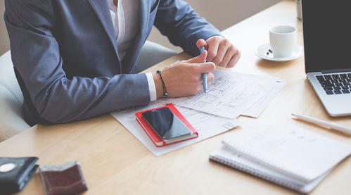 專利與非專利技術 在技術咨詢中的核心區(qū)別與戰(zhàn)略價值